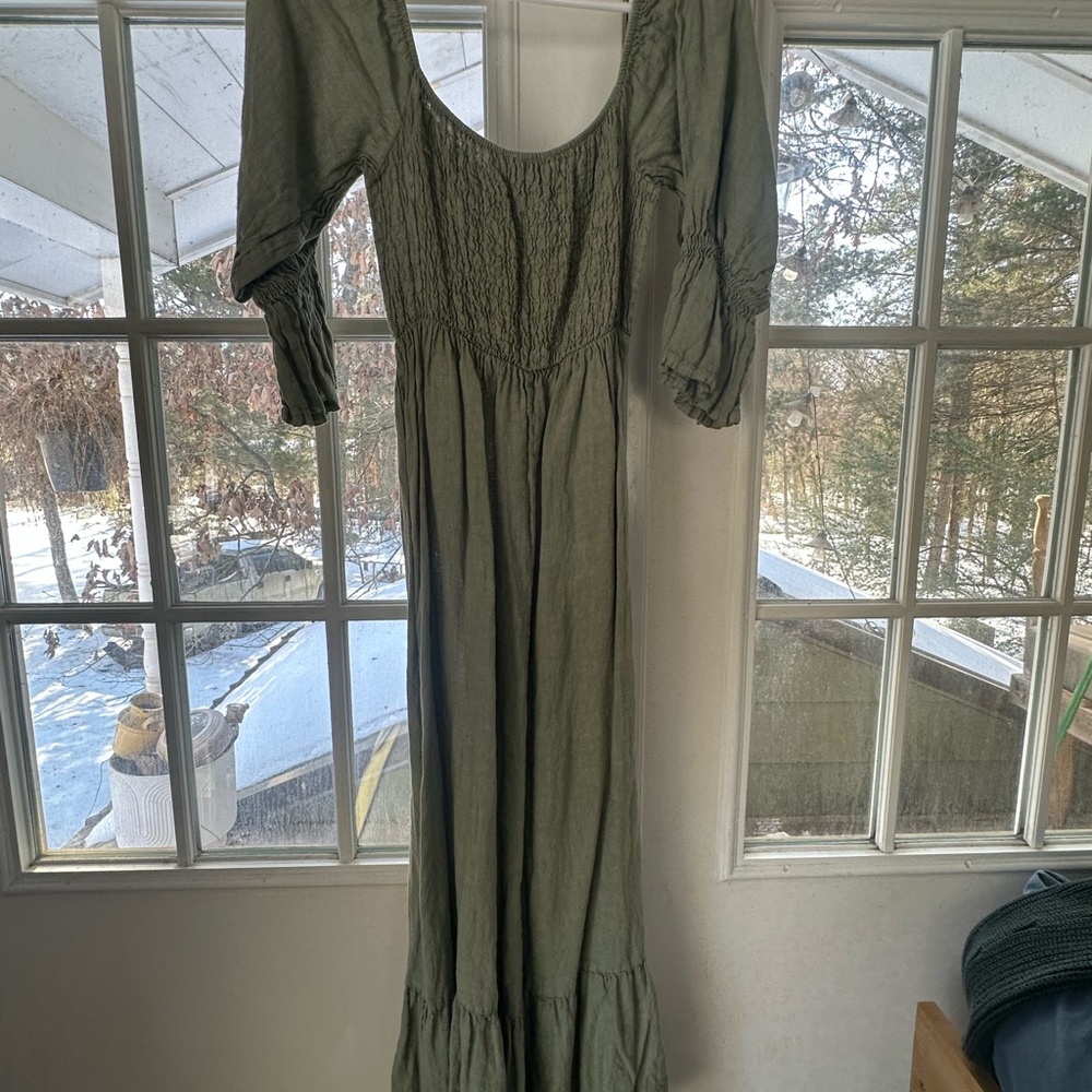 THE DEIA DRESS // SAGE // BEACHWOOD the label - Picture 4 of 5